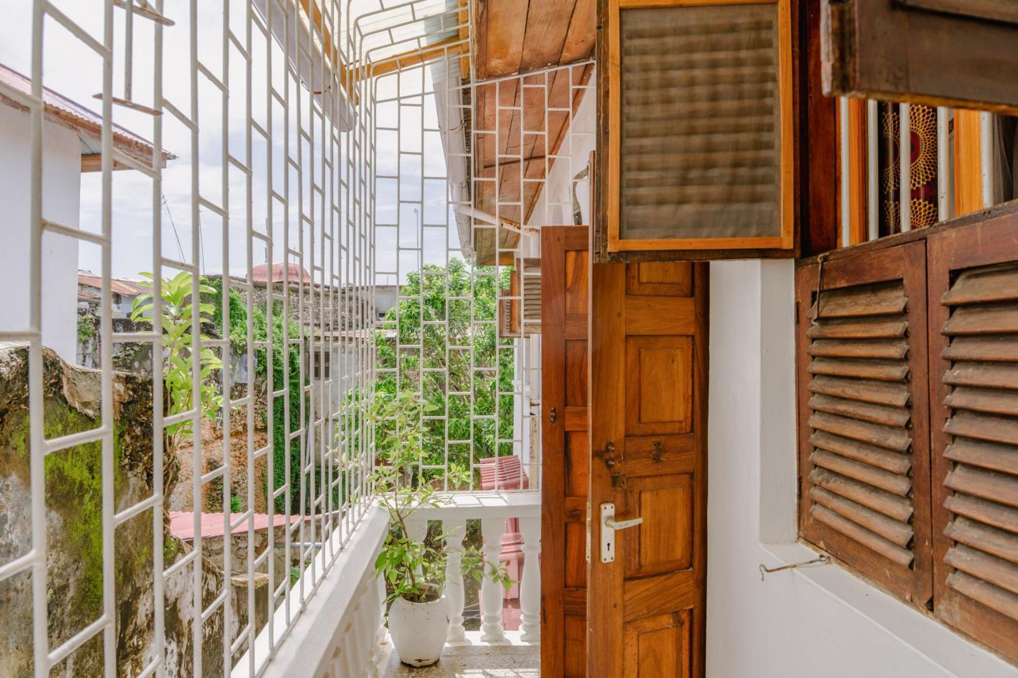 Shoki Shoki Hotel Stone Town Занзібар Екстер'єр фото